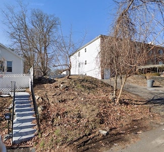 3423 Hunter Ave, Bronx, NY 10475