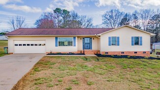 14 Bo Ln, Gaffney, SC 29340