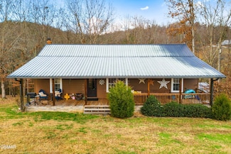 291 Weeping Cherry Way, Newport, TN 37821