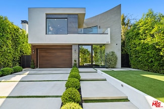 849 N Spaulding Ave, Los Angeles, CA 90046