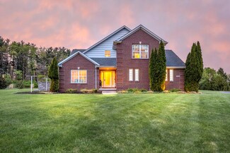 6833 Strawberry Lake Rd, Whitmore Lake, MI 48189