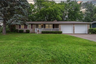 519 Ridgeview Dr, Big Rapids, MI 49307