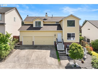 15560 SE Davidoff Ct, Damascus, OR 97089