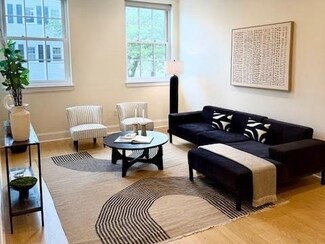 380 Bunker Hill St Unit 202, Charlestown, MA 02129