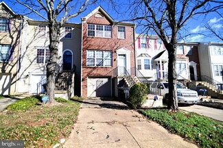 2206 Forest Glade Ln, Suitland, MD 20746
