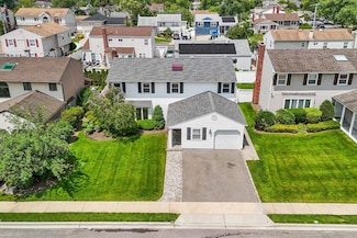 427 Benito St, East Meadow, NY 11554