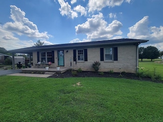 317 Stokes St, Puryear, TN 38251