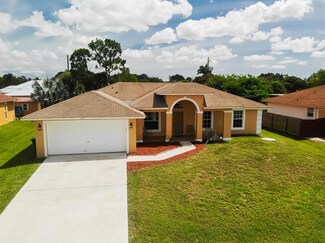 777 SW Parker Ave, Port Saint Lucie, FL 34953