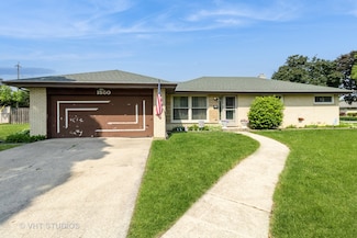 1550 Marshall Dr, Des Plaines, IL 60018