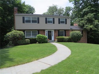 121 Douglas Dr, Pittsburgh, PA 15215