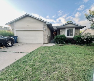 11514 W Bella Vista St, Wichita, KS 67212