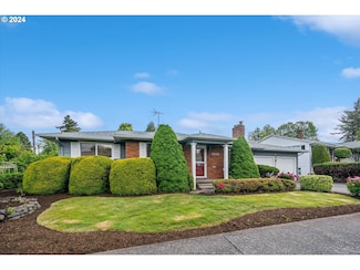 10317 SE Market Dr, Portland, OR 97216