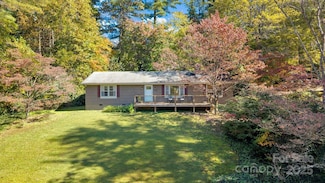 172 Timberlane Dr, Etowah, NC 28729