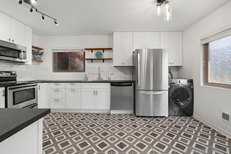 5472 Adobe Falls Rd Unit 7, San Diego, CA 92120