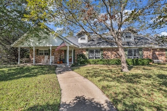 5601 Woodcastle Dr, Waco, TX 76710