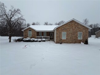 173 Rosewood Ave, Mount Pleasant, PA 15666