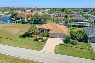 2127 SE 17th Place, Cape Coral, FL 33990