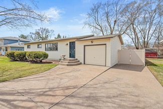 8016 Van Buren St NE, Minneapolis, MN 55432