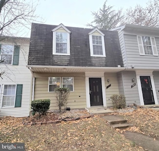 911 Hilldropt Ct, Capitol Heights, MD 20743