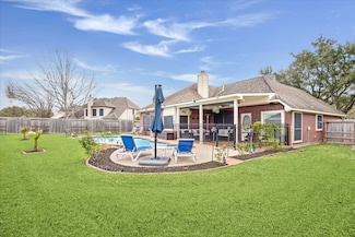 2119 Crimson Lake Ln, League City, TX 77573