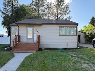 290 Gagon Dr, Soda Springs, ID 83276