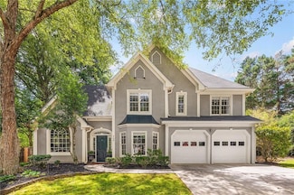 908 Lance Cir, Lawrenceville, GA 30043