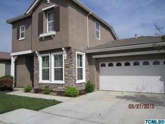 3902 W Flagstaff Ave, Visalia, CA 93291