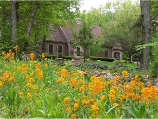 65 Blackstone St, Mendon, MA 01756