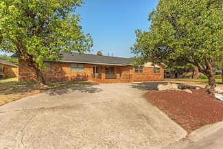 2373 N Beech Ln, Pampa, TX 79065