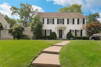 619 W 67th Terrace, Kansas City, MO 64113