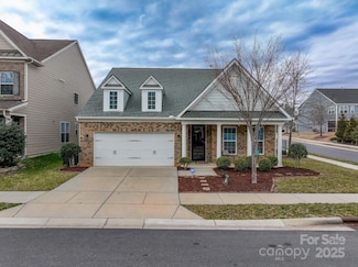 867 Pecan Tree Ln, Fort Mill, SC 29715
