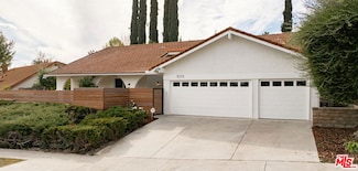 5315 Overing Dr, Woodland Hills, CA 91367