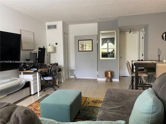 1425 Arthur St Unit 115B, Hollywood, FL 33020