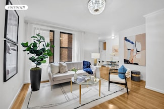 140 W 71st St Unit 4G, New York, NY 10023