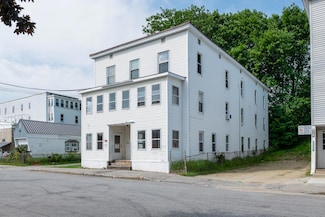 323 Cumberland St, Rumford, ME 04276
