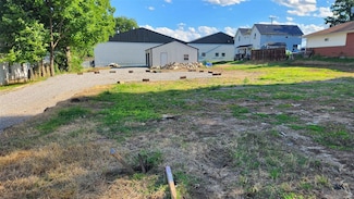 341 W Cedar St, Franklin, KY 42134
