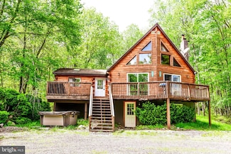 39 Stream Dr, White Haven, PA 18661