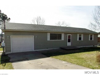 529 Davisville Rd, Davisville, WV 26142