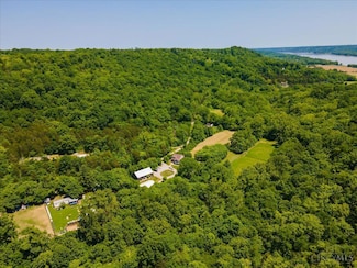 307 Bear Creek Rd, Felicity, OH 45120