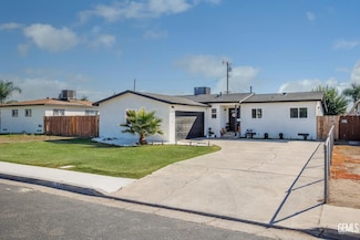1642 7th Place, Delano, CA 93215