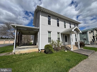 333 Walnut St, Howard, PA 16841