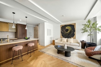 393 W End Ave Unit 1D, New York, NY 10024