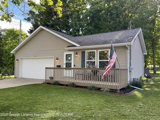623 Horatio St, Charlotte, MI 48813