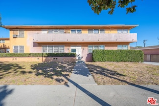 3311 1/2 W 78th St, Los Angeles, CA 90043