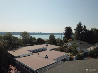 702 Le-Lou-wa Place NE, Tacoma, WA 98422