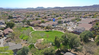 2411 W Oberlin Way, Phoenix, AZ 85085