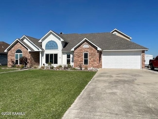 107 Ollie Dr, Abbeville, LA 70510