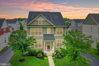 10333 Twin Leaf Dr, Bristow, VA 20136