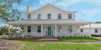 2123 Royal Oaks Dr, Rockledge, FL 32955