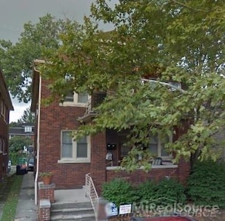 895 Beaconsfield Ave Unit 2S, Grosse Pointe Park, MI 48230